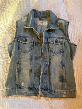 Aeropostale light blue denim jacket with signature label